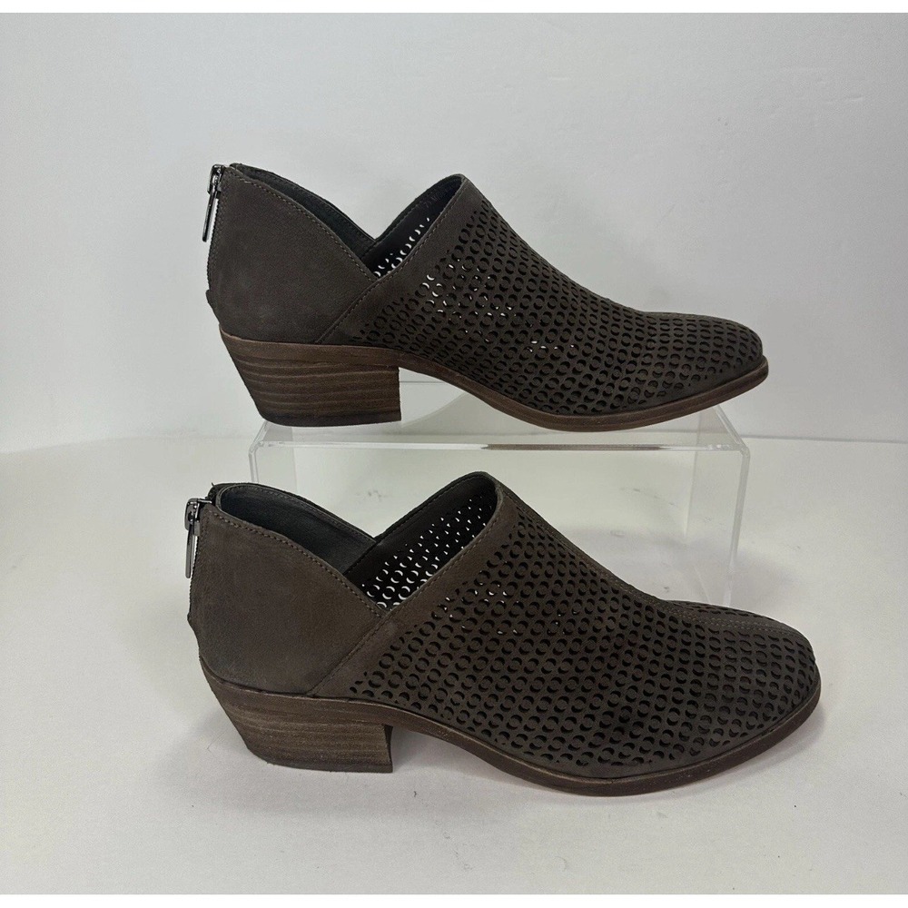 Vince Camuto‎ Woman's Elephant Grey Vc-Paleta Suede Ankle Boots Nubuck Size 7.5M